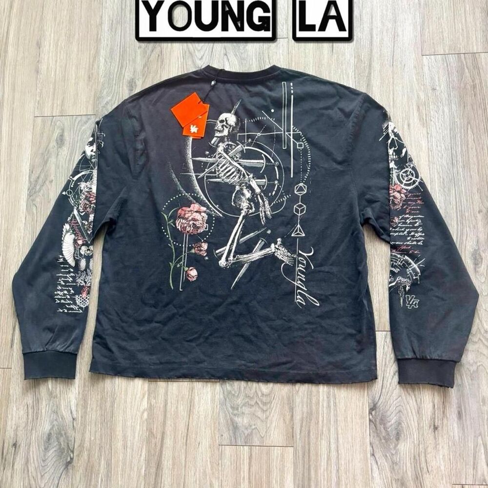 Youngla Men's Black and Grey T-shirt